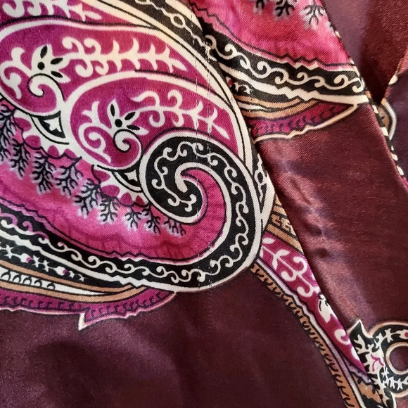 Lane Bryant Brown and Pink Paisley Silk Wrap Blouse in Size 22/24W - Picture 11 of 11